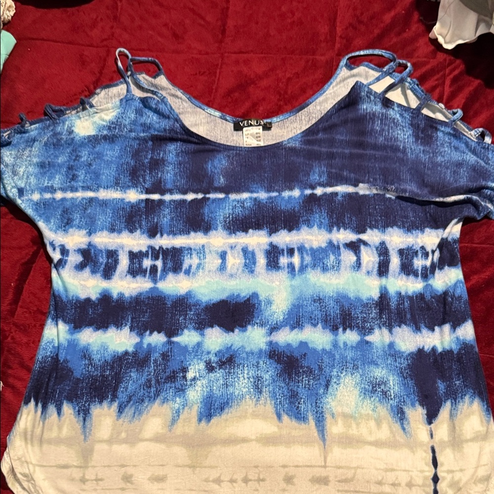 VENUS Navy and Sky Blue Tie-Dye Blouse
